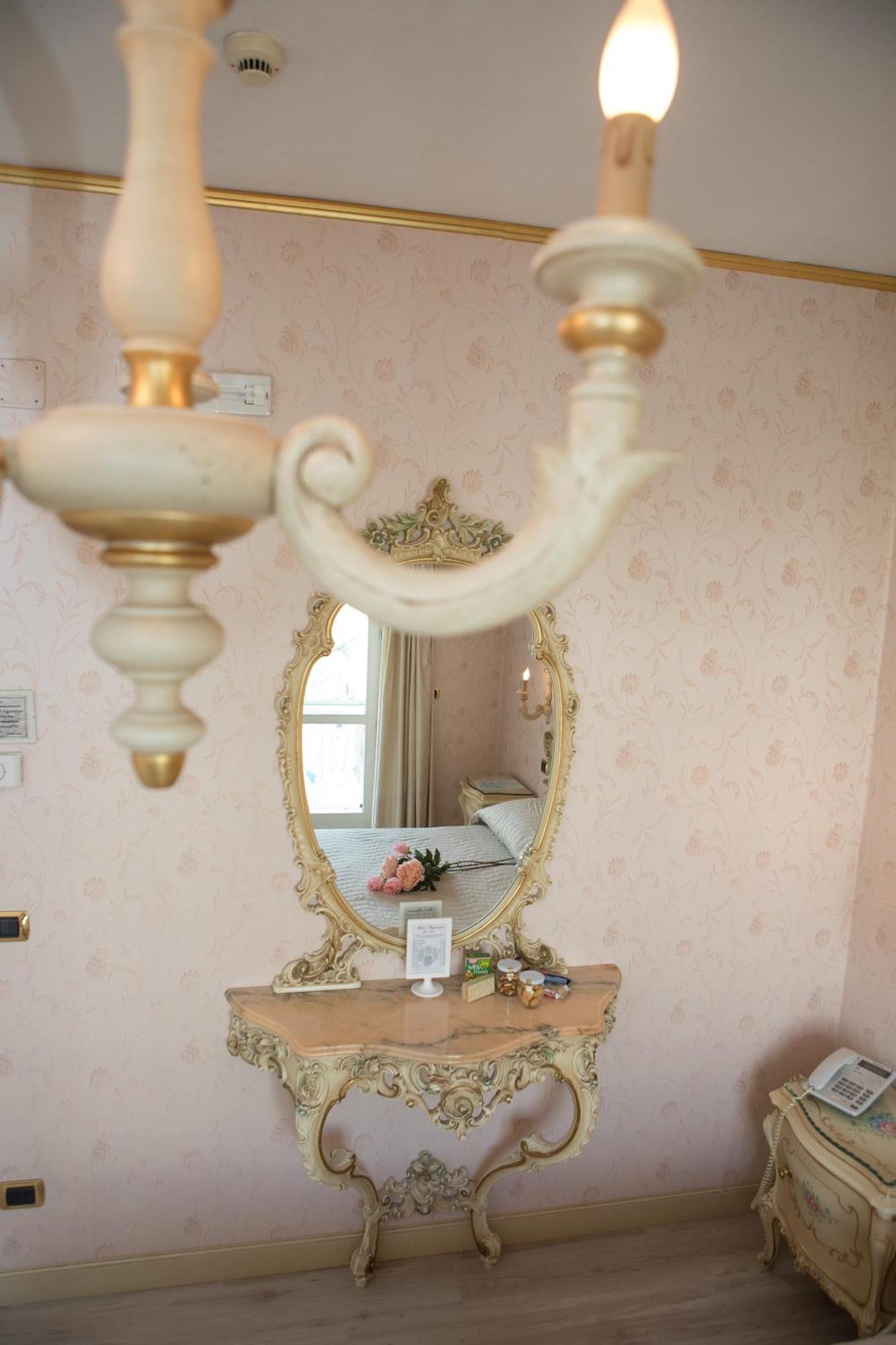 Hotel Imperiale Terzigno Екстериор снимка