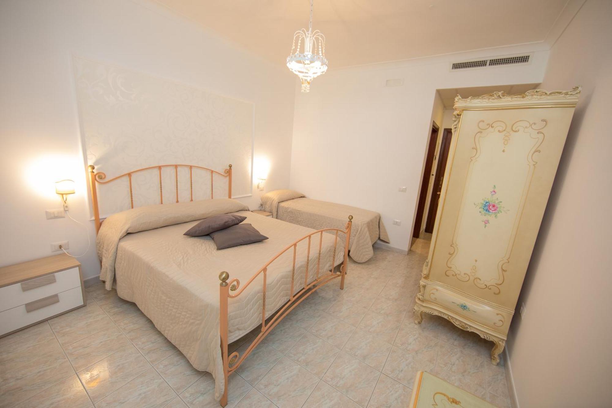 Hotel Imperiale Terzigno Екстериор снимка