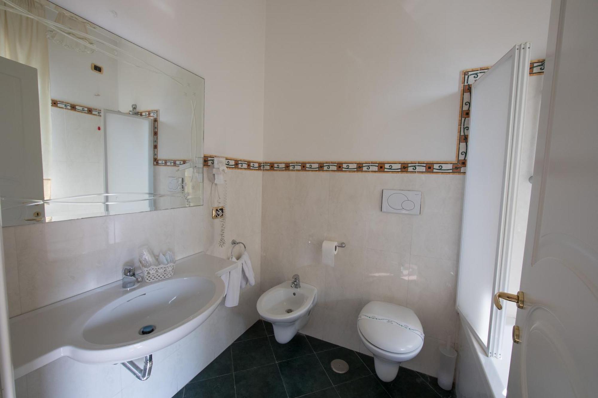 Hotel Imperiale Terzigno Екстериор снимка